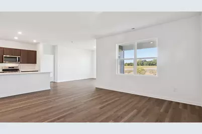 2295 Tupelo Way, Wonder Lake, IL 60097 - Photo 7