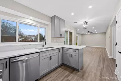 1700 Wildwood Lane, Hanover Park, IL 60133 - Photo 9