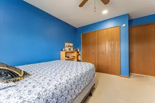 1031 W Shedron Way, Lombard, IL 60148 - Photo 23