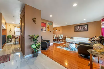 1031 W Shedron Way, Lombard, IL 60148 - Photo 3