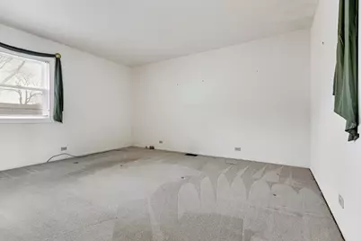 197 Smethwick Road, Elk Grove Village, IL 60007 - Photo 15