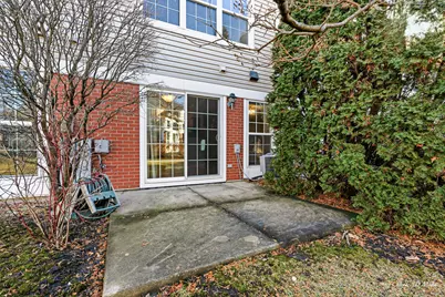 812 Old Checker Road, Buffalo Grove, IL 60089 - Photo 23