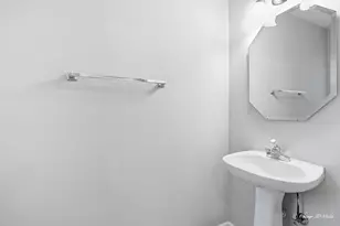 812 Old Checker Rd, Buffalo Grove, IL 60089 - Photo 19