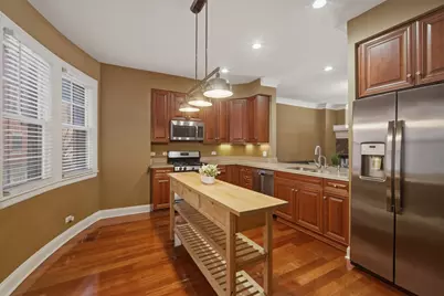 4323 W Peterson Avenue, Chicago, IL 60646 - Photo 11