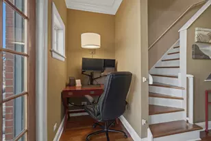 4323 W Peterson Ave, Chicago, IL 60646 - Photo 9