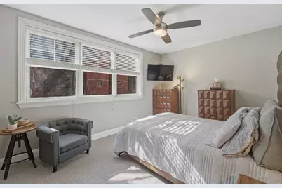 4323 W Peterson Avenue, Chicago, IL 60646 - Photo 13