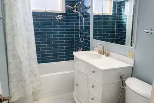 5440 Benton Ave, Downers Grove, IL 60515 - Photo 5