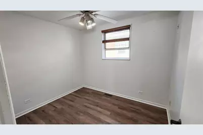 5440 Benton Avenue, Downers Grove, IL 60515 - Photo 9