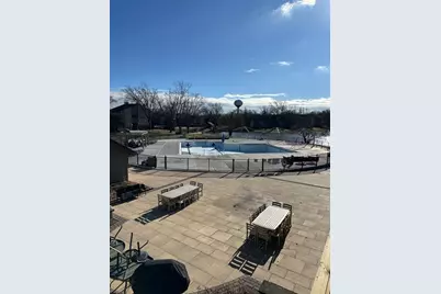 301 Lake Hinsdale Drive #108, Willowbrook, IL 60527 - Photo 35