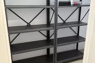 301 Lake Hinsdale Dr, Willowbrook, IL 60527 - Photo 9