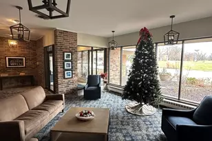 301 Lake Hinsdale Dr, Willowbrook, IL 60527 - Photo 3