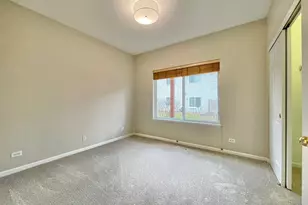 343 Abington Woods Dr, Aurora, IL 60502 - Photo 5