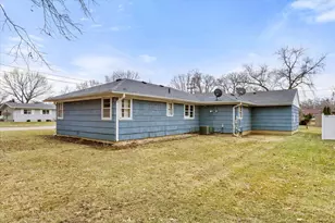 404 Lewis St, Marseilles, IL 61341 - Photo 7