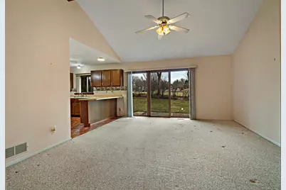 1608 N Leonard Avenue, McHenry, IL 60050 - Photo 11