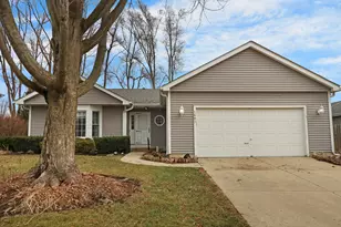 1608 N Leonard Ave, McHenry, IL 60050 - Photo 3