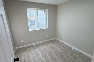 502 Liberty St, Joliet, IL 60432 - Photo 7