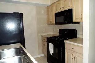 [Address not provided], Hanover Park, IL 60133 - Photo 5