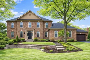 22 Aintree Rd, Saint Charles, IL 60174 - Photo 1