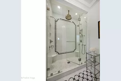 1430 N Lake Shore Drive #18, Chicago, IL 60610 - Photo 33