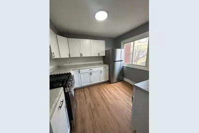 9463 Niles Center Road #E, Skokie, IL 60076 - Photo 3