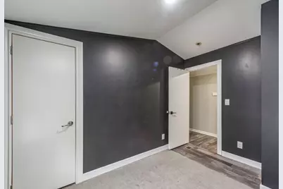 38569 N Sheridan Road #512, Beach Park, IL 60087 - Photo 17