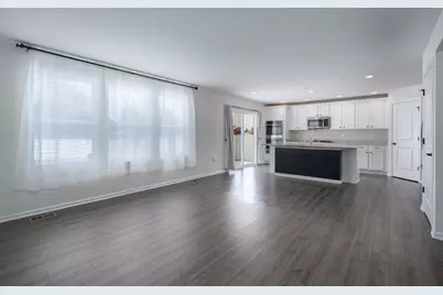 2026 Gleneagles Lane, Yorkville, IL 60560 - Photo 9