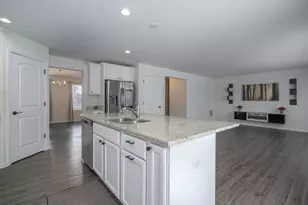 2026 Gleneagles Ln, Yorkville, IL 60560 - Photo 5