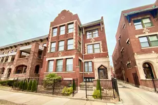 5017 S Drexel Blvd, Chicago, IL 60615 - Photo 1