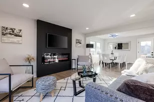 9132 Lincolnwood Dr, Evanston, IL 60203 - Photo 1