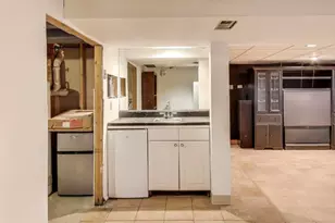 858 Academy Ave, Matteson, IL 60443 - Photo 17