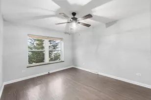 18W089 Claremont Dr, Darien, IL 60561 - Photo 15