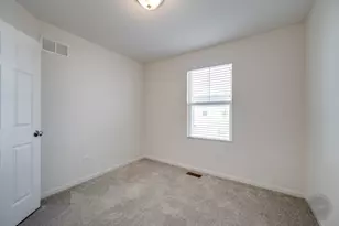 4138 Irving Rd, Aurora, IL 60504 - Photo 39