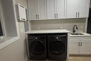 4951 W 86th St, Burbank, IL 60459 - Photo 17