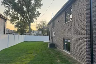 4951 W 86th St, Burbank, IL 60459 - Photo 49