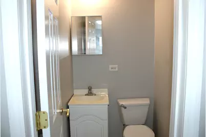 135 E Chestnut Street, Coal City, IL 60416 - Photo 9