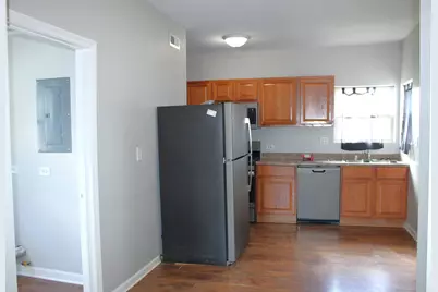 135 E Chestnut Street, Coal City, IL 60416 - Photo 3