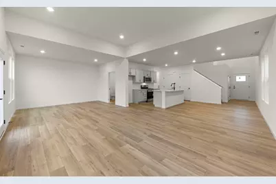 2727 Lawlor Lane, Naperville, IL 60564 - Photo 7