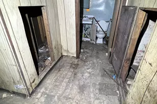 7835 S Rhodes Ave, Chicago, IL 60619 - Photo 13