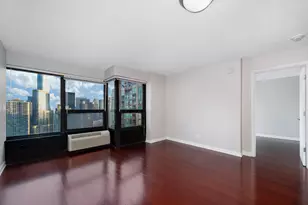 30 E Huron St, Chicago, IL 60611 - Photo 5