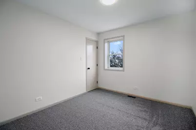 1320 S 3rd Avenue, Kankakee, IL 60901 - Photo 13