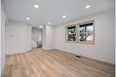 1320 S 3rd Avenue, Kankakee, IL 60901 - Photo 5