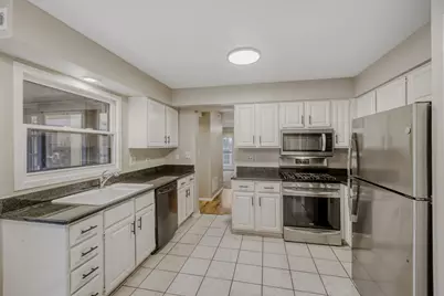 951 Brown Deer Drive, Westmont, IL 60559 - Photo 3