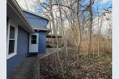 11644 W Elmwood Place, Deerfield, IL 60015 - Photo 5