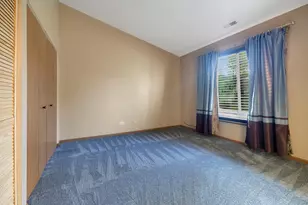 5169 Pembrook Ct, Gurnee, IL 60031 - Photo 7