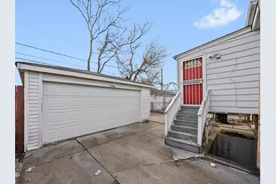 241 Zuelke Drive, Bellwood, IL 60104 - Photo 33