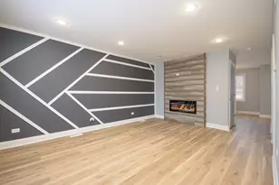 9605 S Greenwood Ave, Chicago, IL 60628 - Photo 3