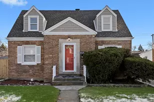 2433 S 17th Ave, Broadview, IL 60155 - Photo 1