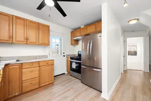 2433 S 17th Ave, Broadview, IL 60155 - Photo 11