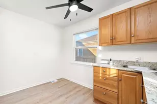 2433 S 17th Ave, Broadview, IL 60155 - Photo 13