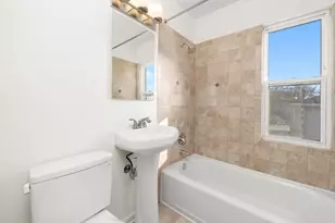 2433 S 17th Ave, Broadview, IL 60155 - Photo 17